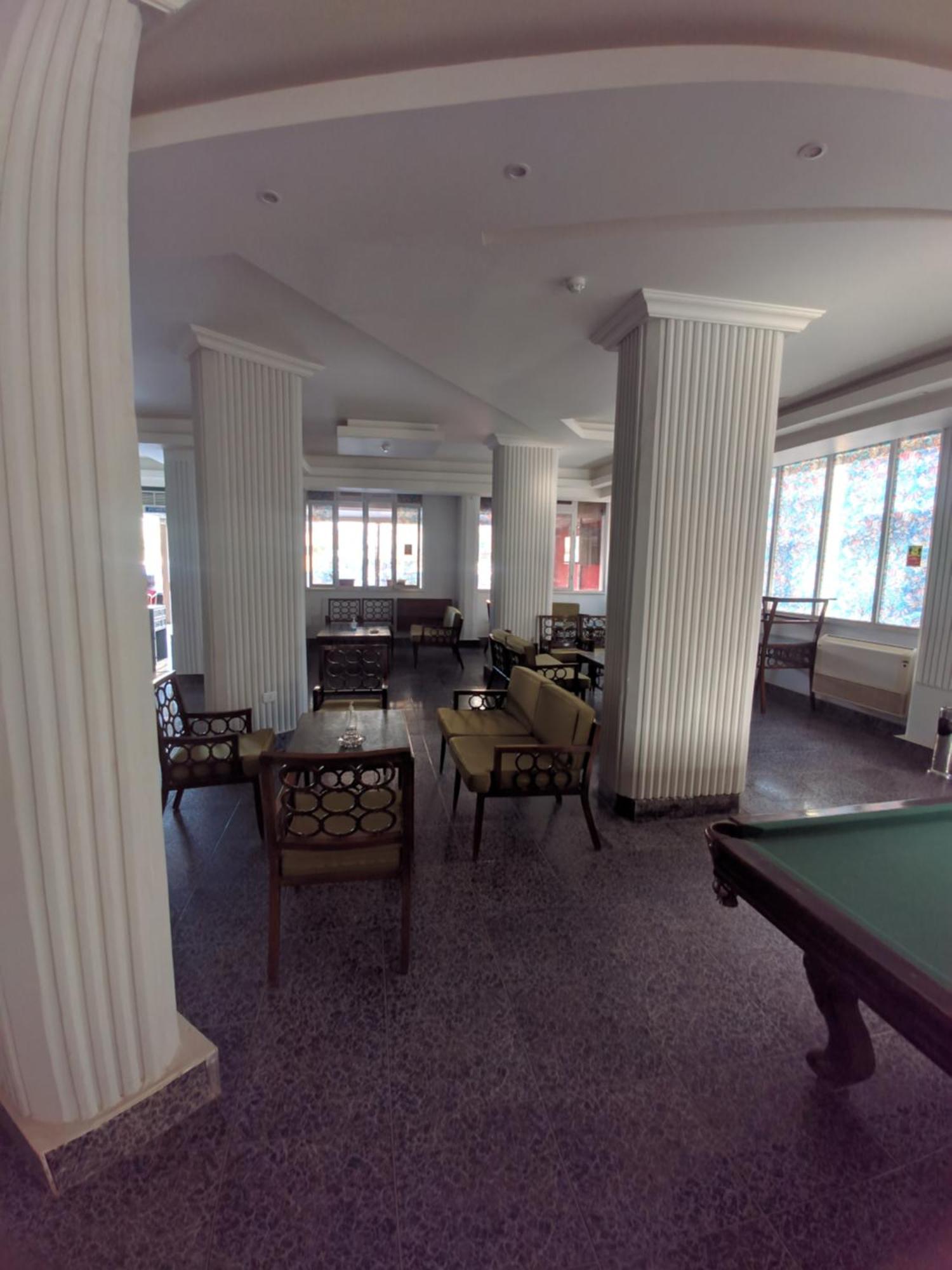 Golf Hotel Gurdaka Kültér fotó