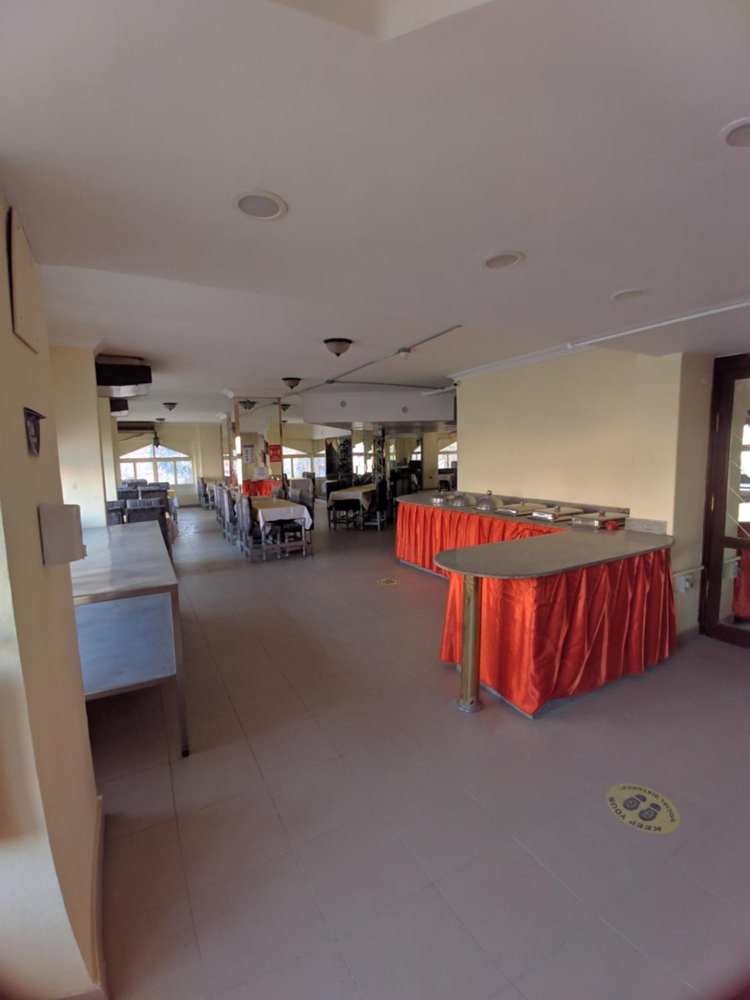 Golf Hotel Gurdaka Kültér fotó